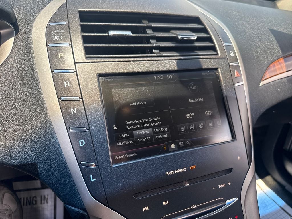 2016 Lincoln MKZ Hybrid Base