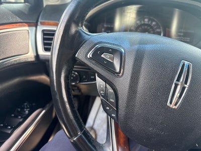 2016 Lincoln MKZ Hybrid Base