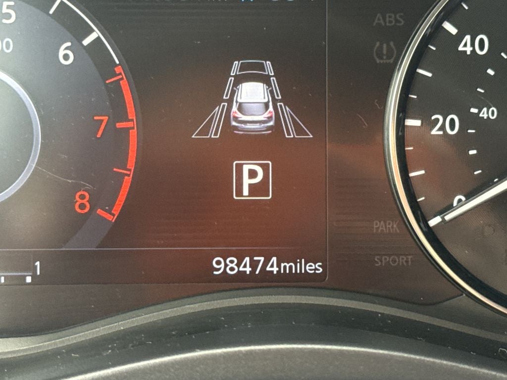 2021 Nissan Kicks SR