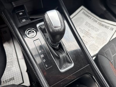 2021 Nissan Kicks SR