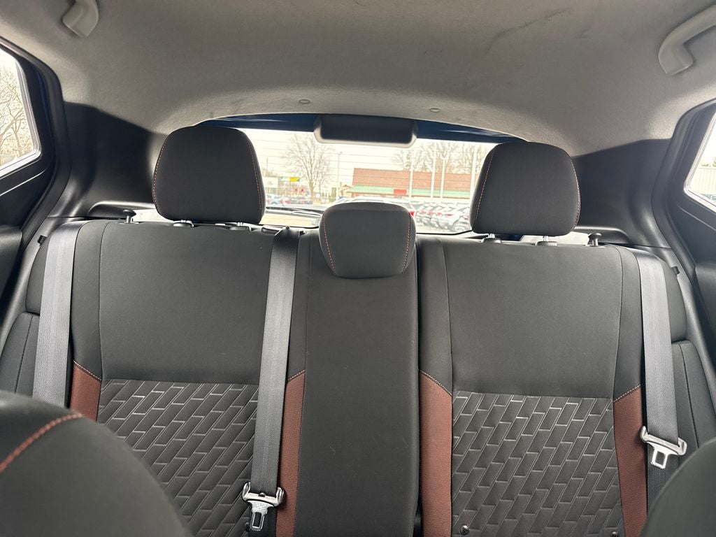 2021 Nissan Kicks SR