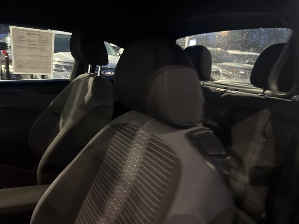 2016 Volkswagen Beetle R-Line