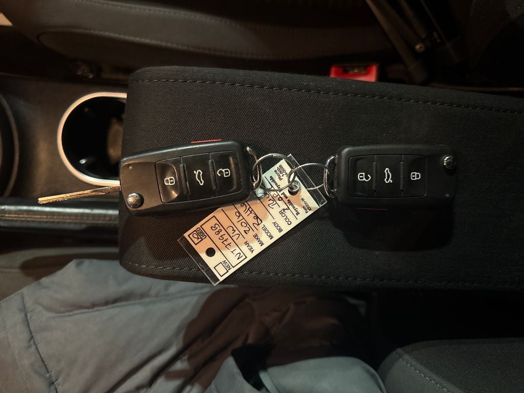 2016 Volkswagen Beetle R-Line