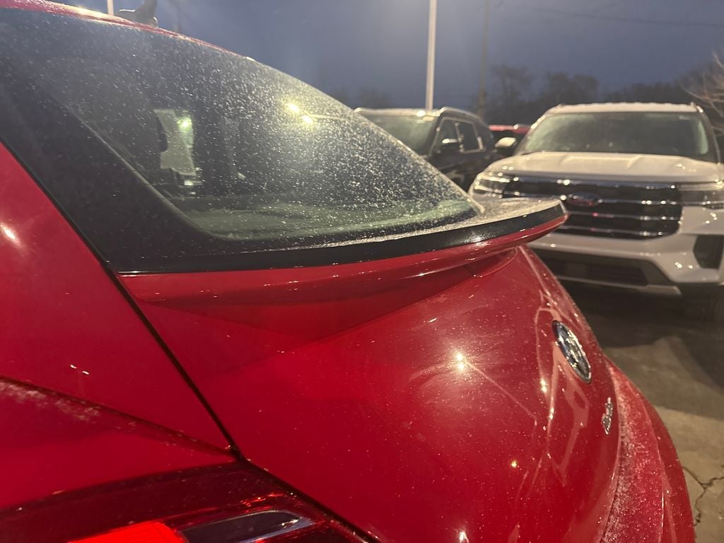 2016 Volkswagen Beetle R-Line