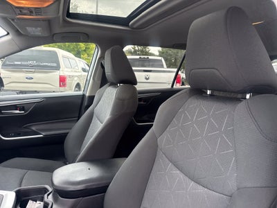 2020 Toyota RAV4 Hybrid XLE