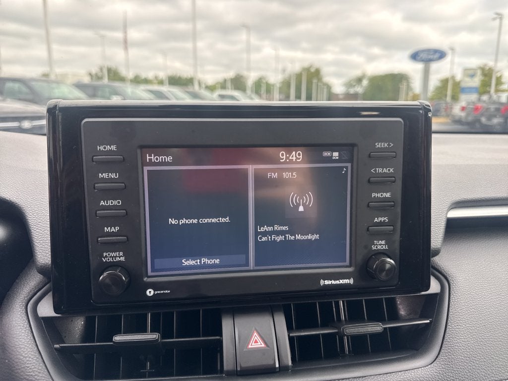 2020 Toyota RAV4 Hybrid XLE