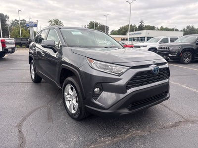 2020 Toyota RAV4 Hybrid XLE