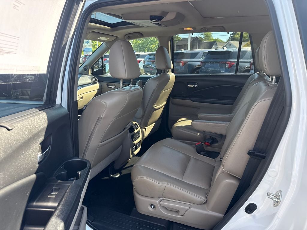 2020 Honda Pilot Elite