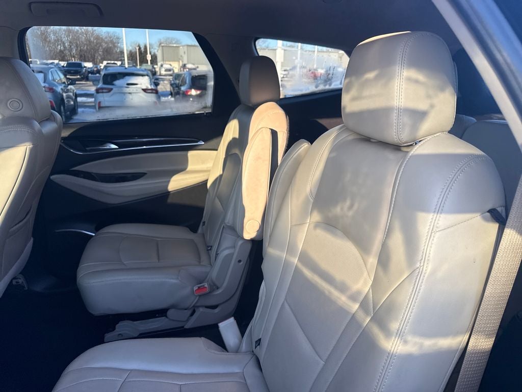 2020 Buick Enclave Essence