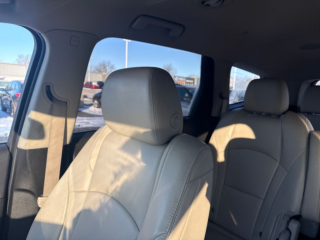 2020 Buick Enclave Essence