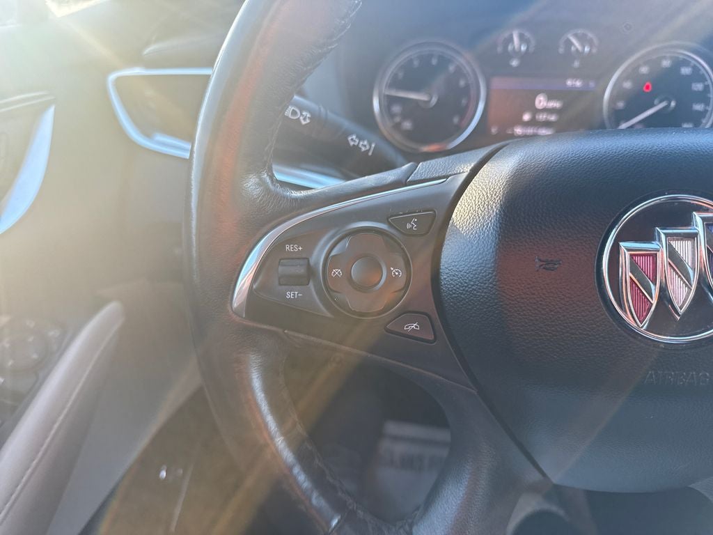 2020 Buick Enclave Essence