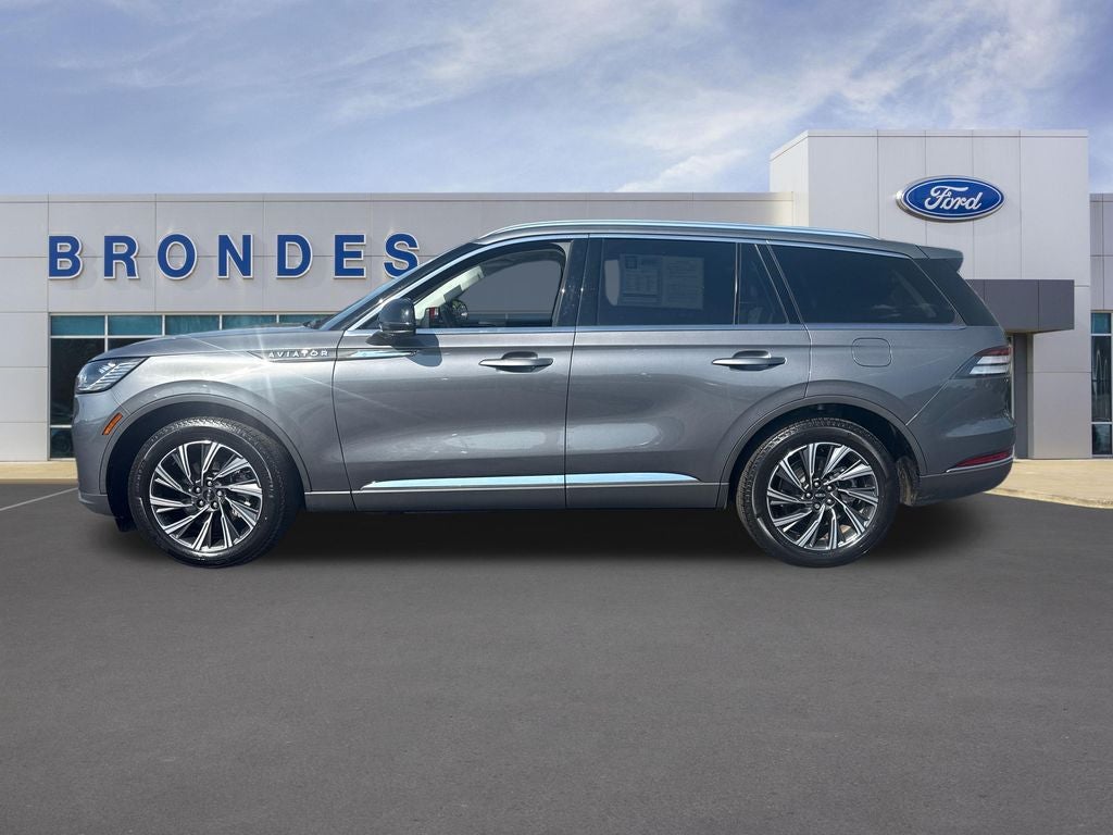 2025 Lincoln Aviator Premiere AWD's photo