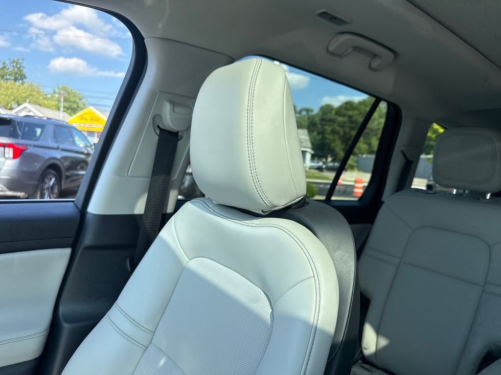 2025 Lincoln Aviator Premiere