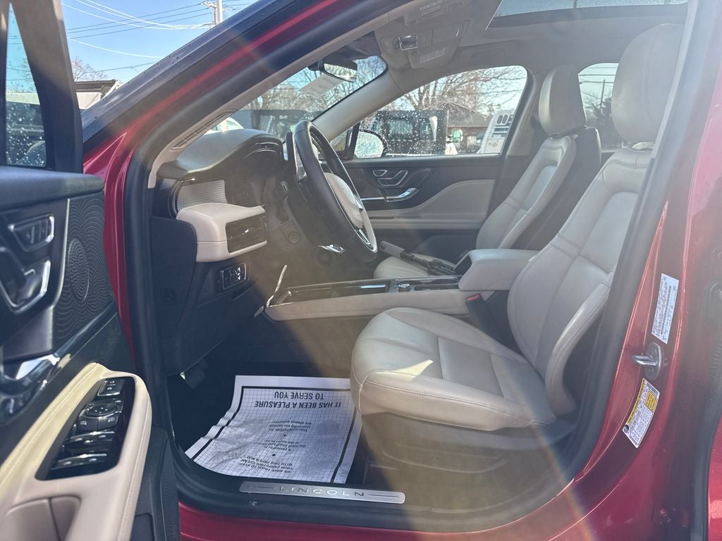 2025 Lincoln Corsair Premiere