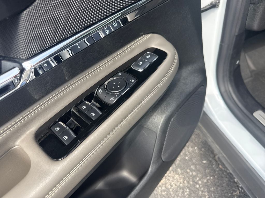 2025 Lincoln Corsair Reserve