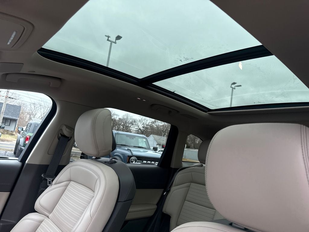 2025 Lincoln Nautilus Reserve