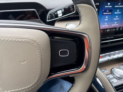 2025 Lincoln Nautilus Reserve