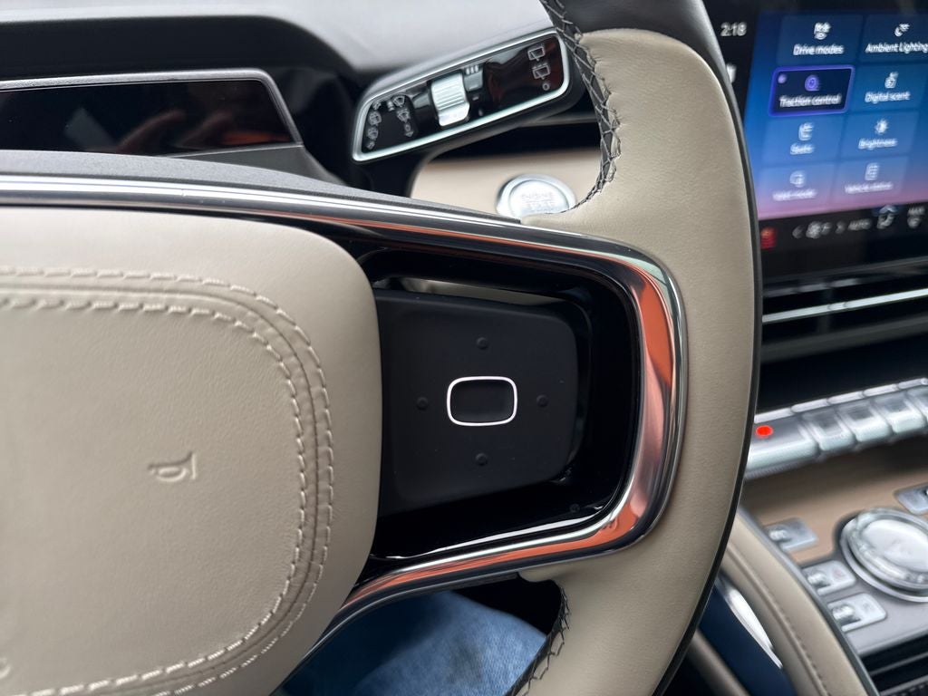 2025 Lincoln Nautilus Reserve