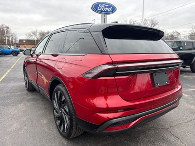 2025 Lincoln Nautilus Reserve