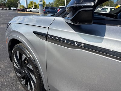2024 Lincoln Nautilus Reserve