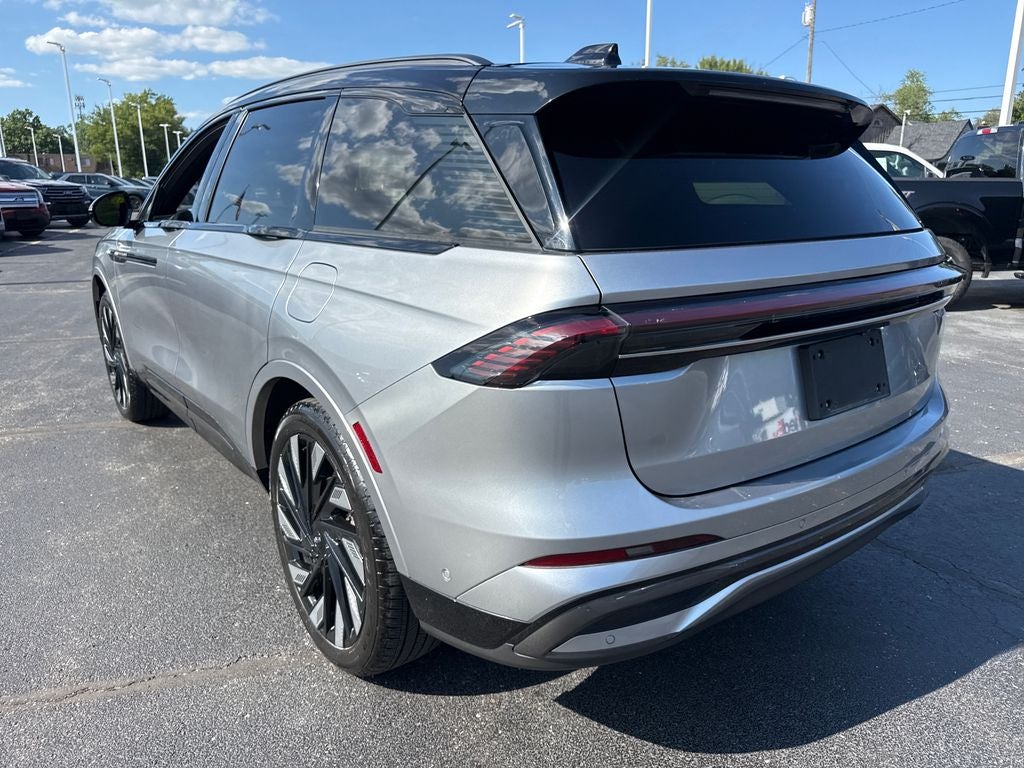 2024 Lincoln Nautilus Reserve