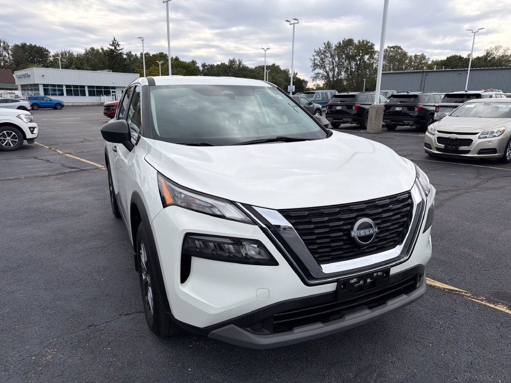 2023 Nissan Rogue S