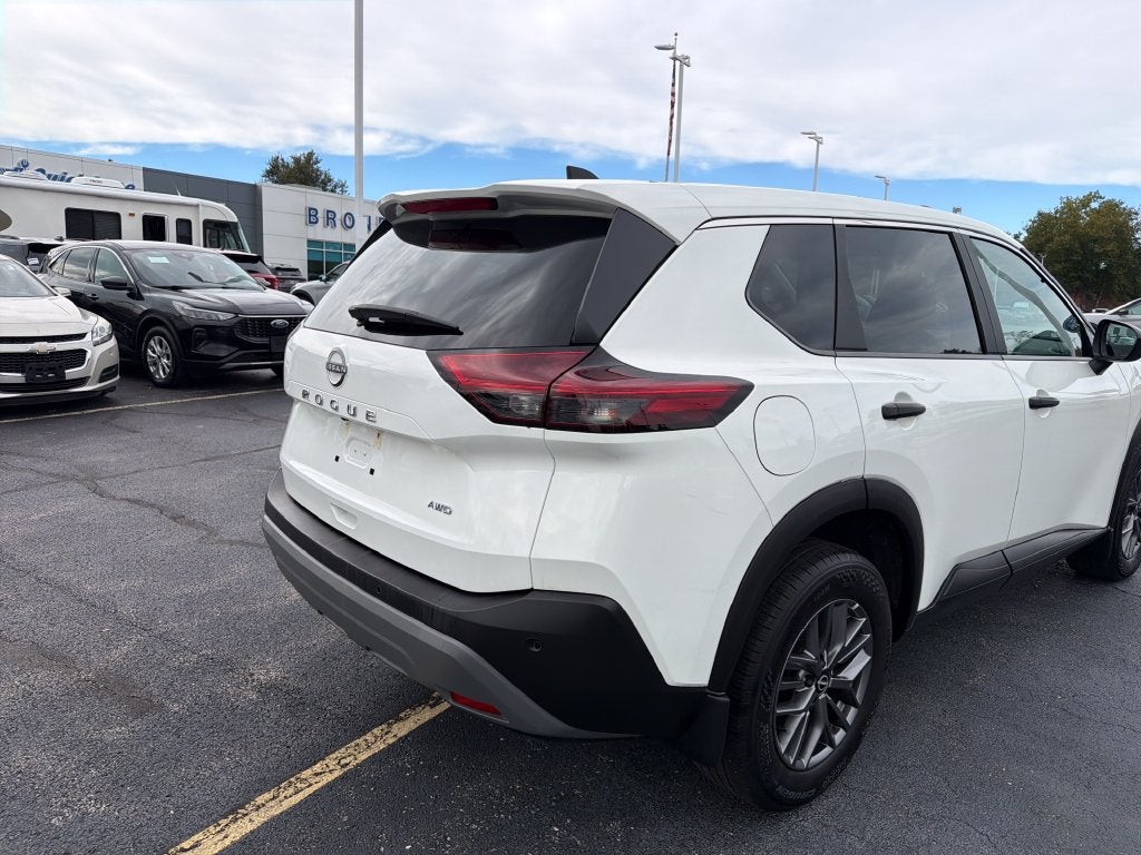 2023 Nissan Rogue S