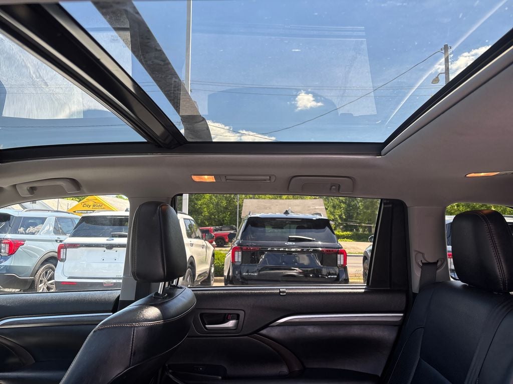2017 Toyota Highlander Limited Platinum