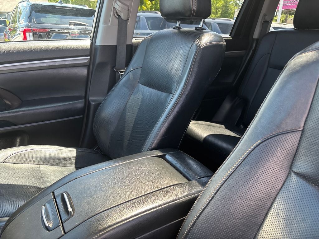 2017 Toyota Highlander Limited Platinum