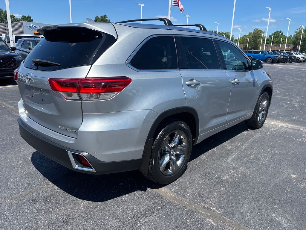 2017 Toyota Highlander Limited Platinum