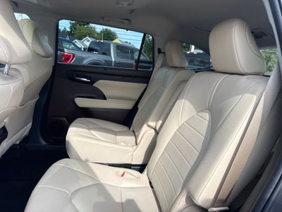 2020 Toyota Highlander XLE