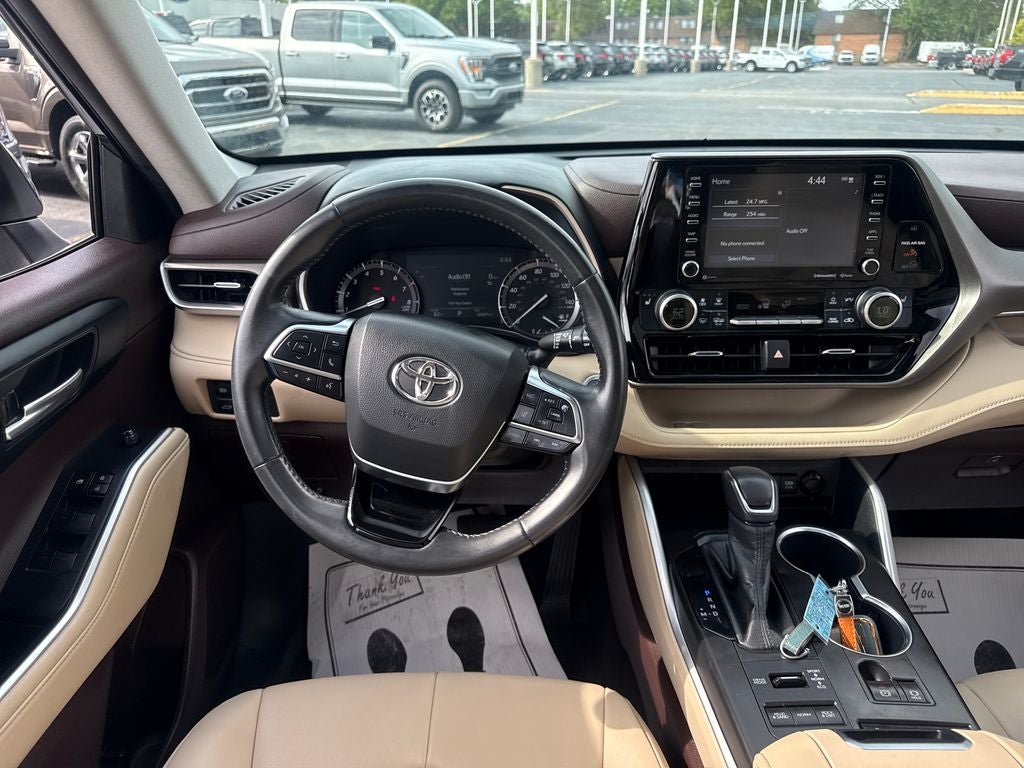 2020 Toyota Highlander XLE