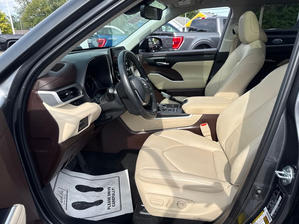 2020 Toyota Highlander XLE