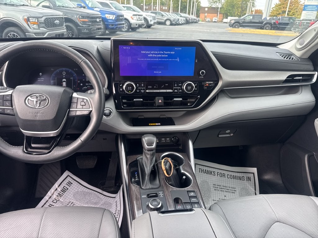 2023 Toyota Highlander Limited