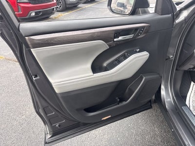 2023 Toyota Highlander Limited