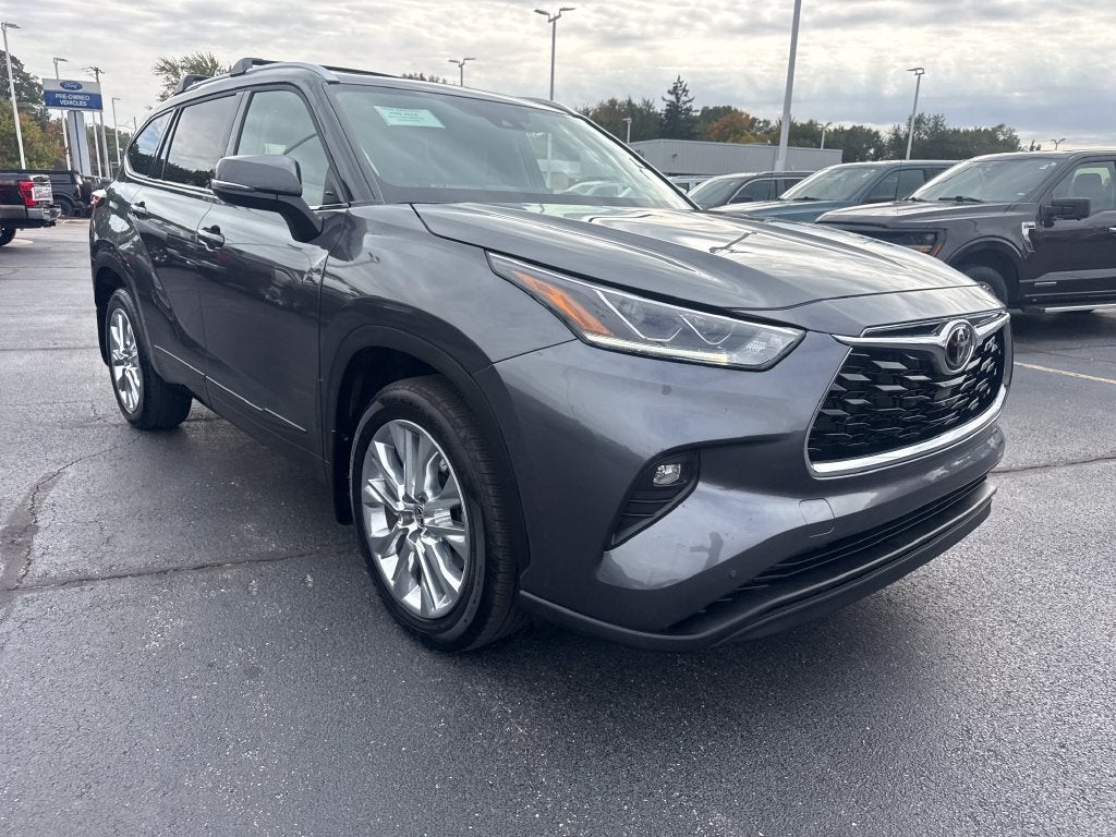 2023 Toyota Highlander Limited