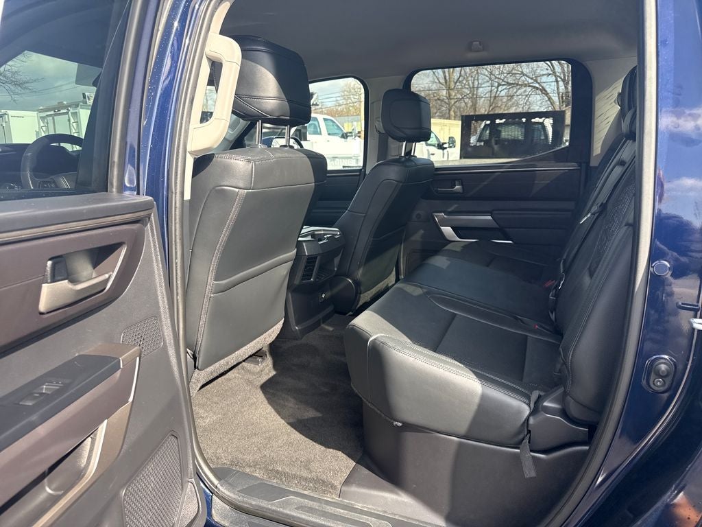 2022 Toyota Tundra SR5