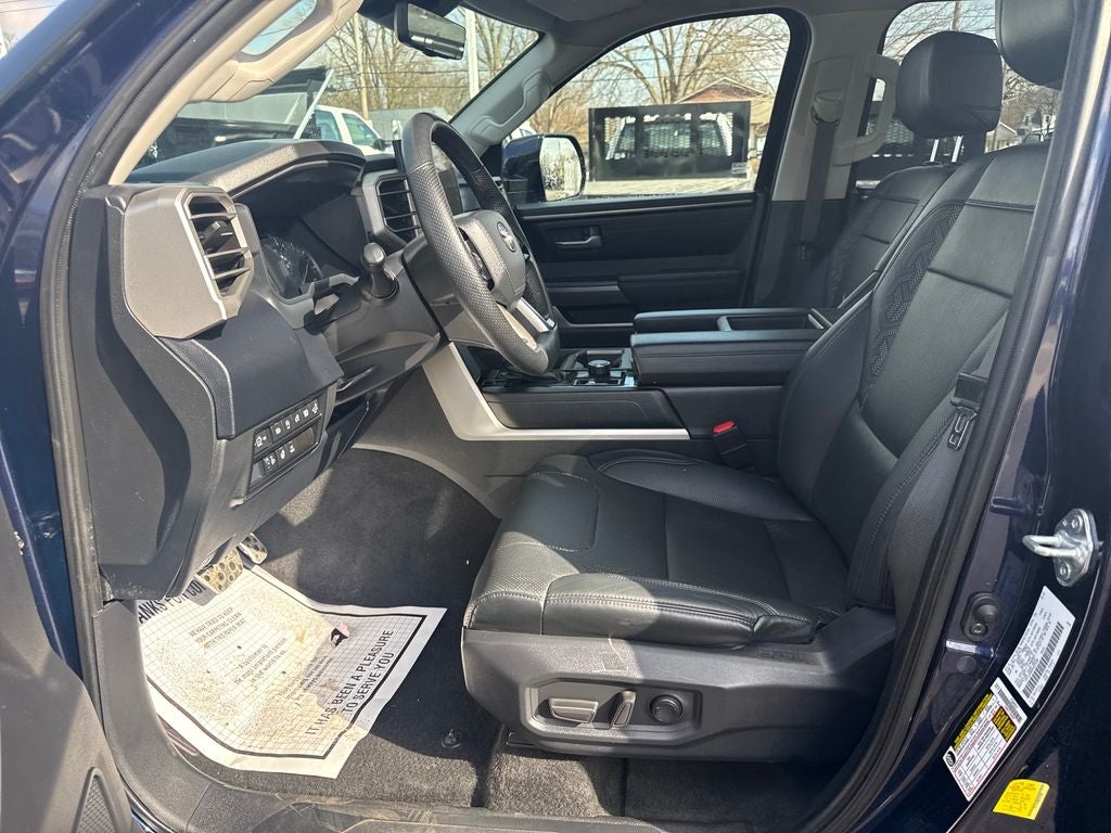 2022 Toyota Tundra SR5