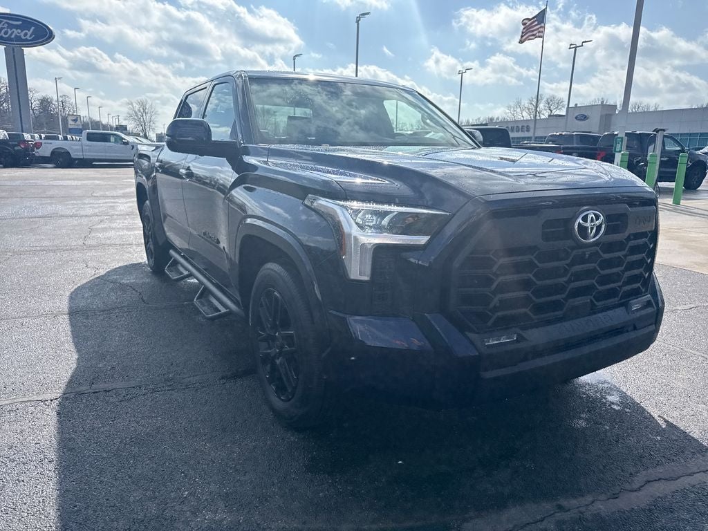 2022 Toyota Tundra SR5