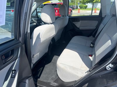 2015 Subaru Forester 2.5i