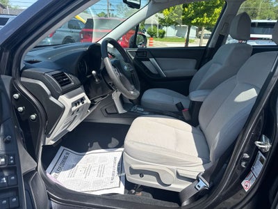 2015 Subaru Forester 2.5i