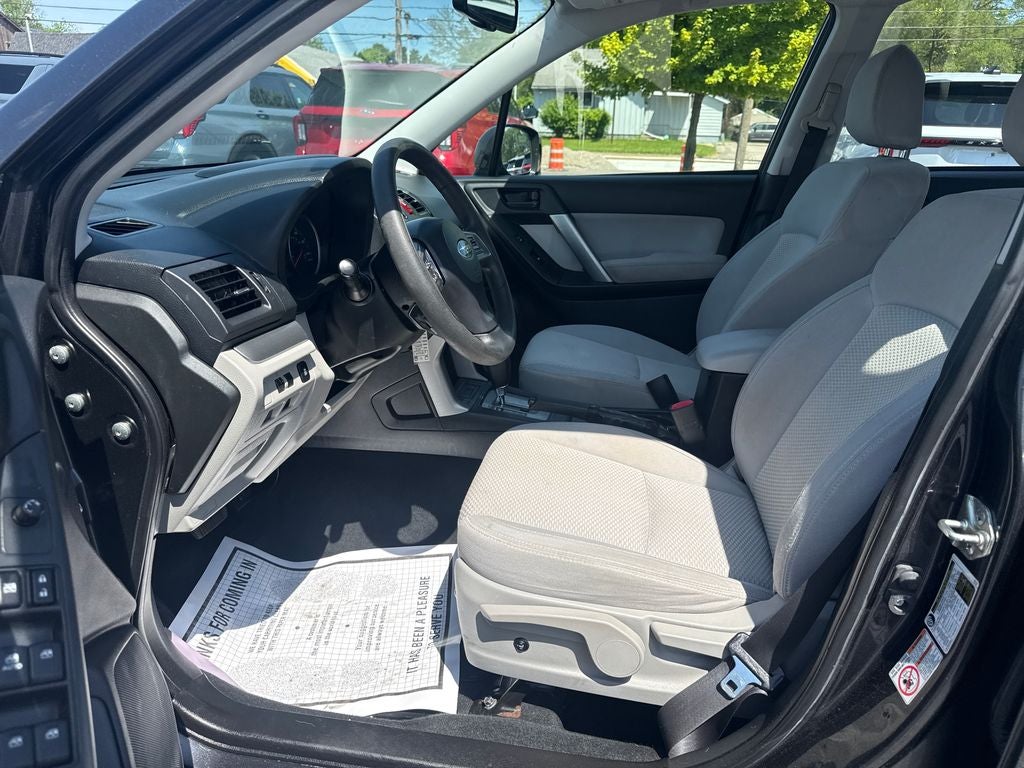 2015 Subaru Forester 2.5i