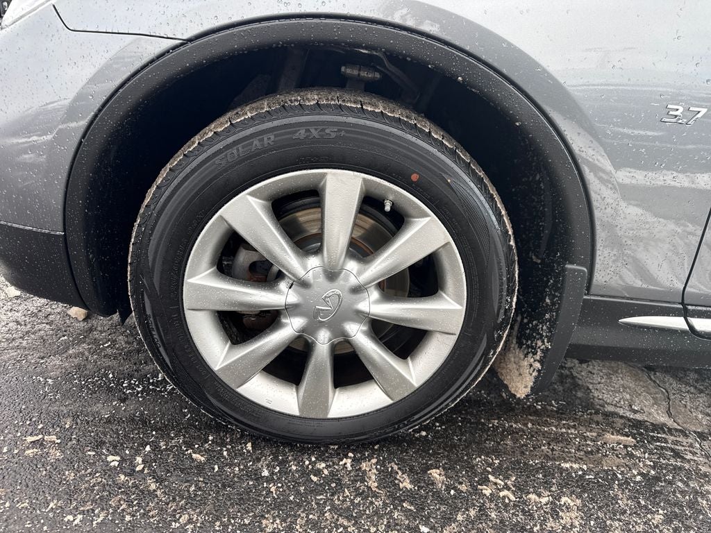 2017 INFINITI QX50 Base