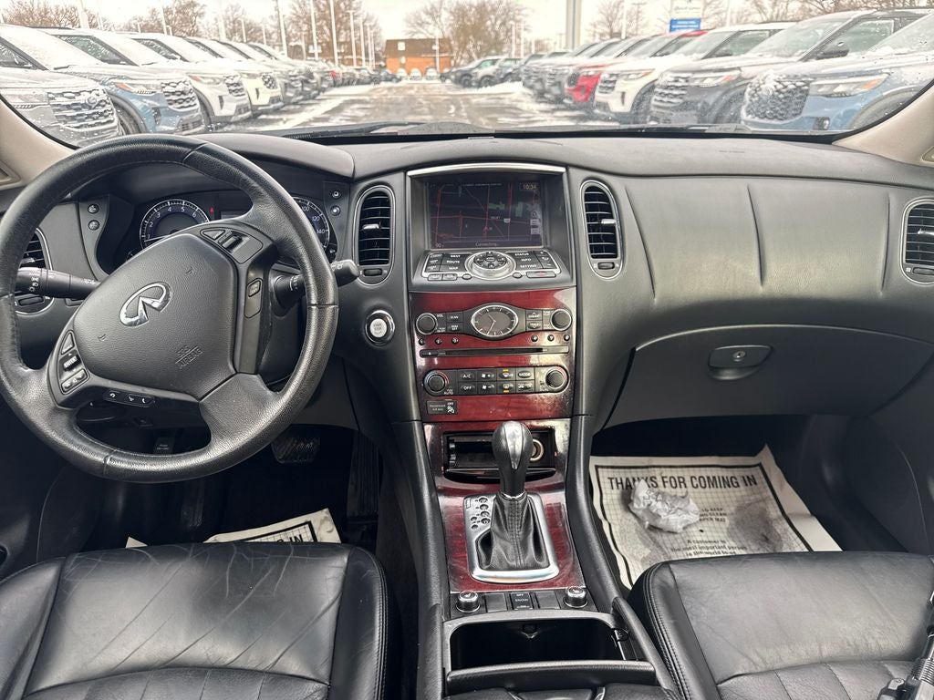 2017 INFINITI QX50 Base