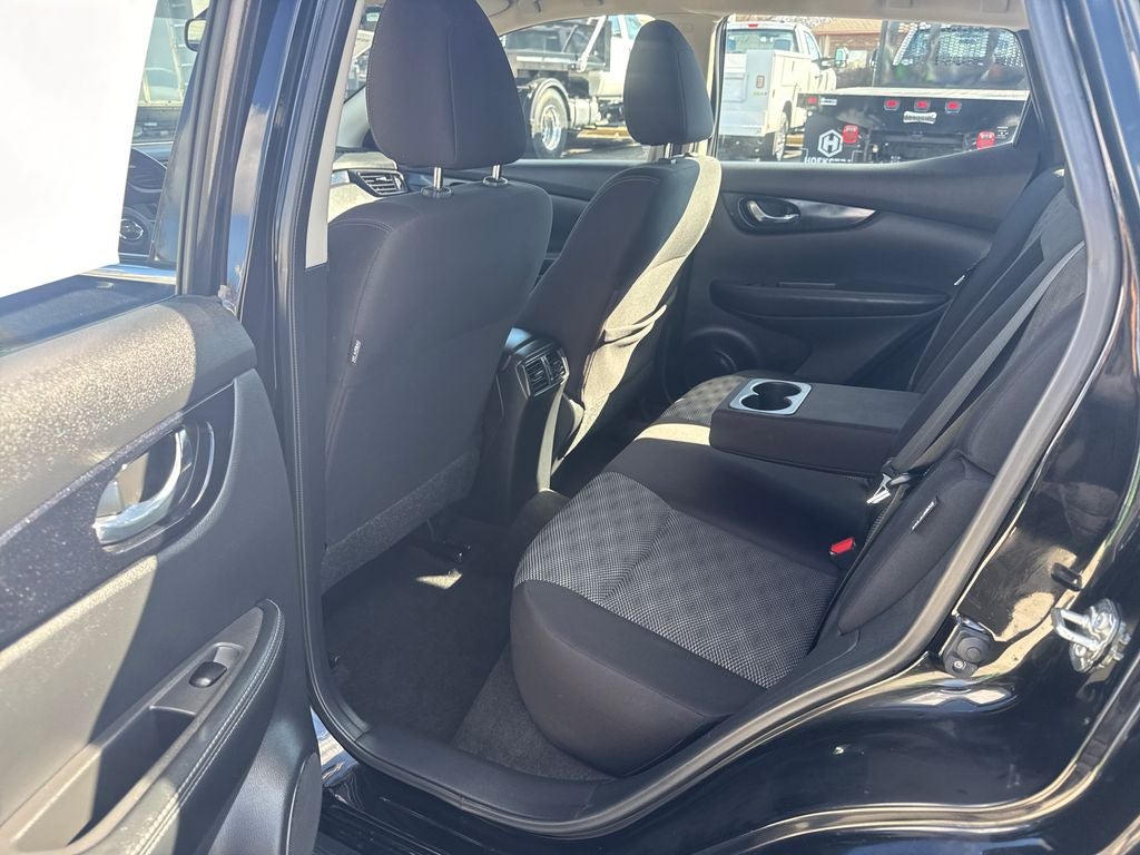 2021 Nissan Rogue Sport SV