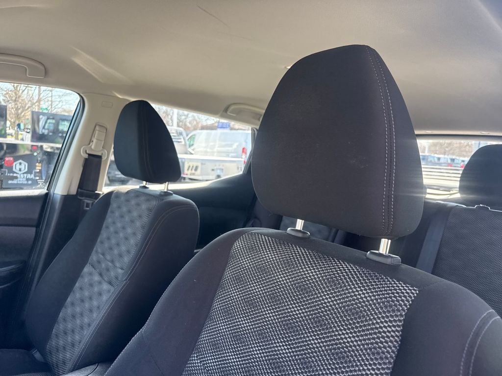 2021 Nissan Rogue Sport SV