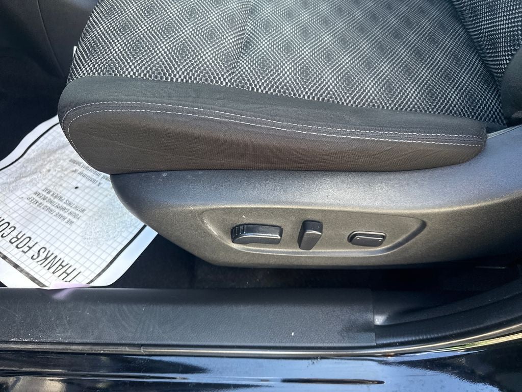 2021 Nissan Rogue Sport SV