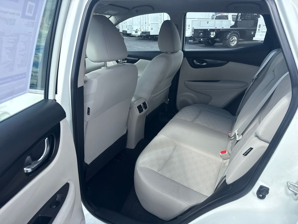 2021 Nissan Rogue Sport SV