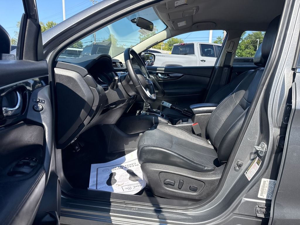 2017 Nissan Rogue Sport SL