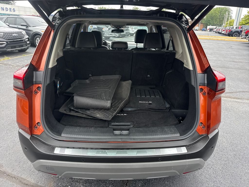 2021 Nissan Rogue SL
